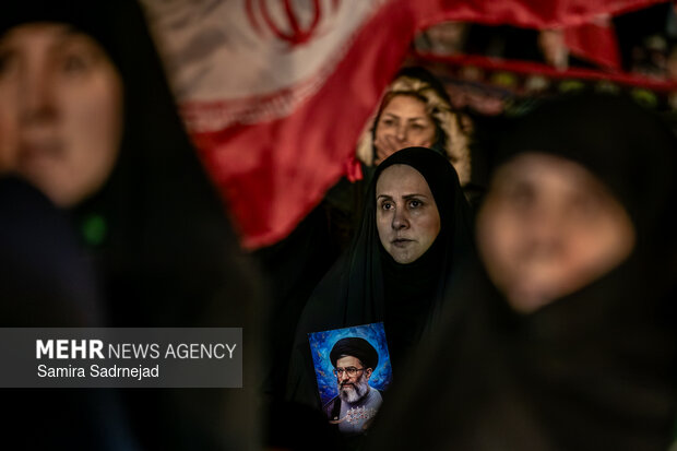 Tehraners mark 40 days after martyrdom of Leader
