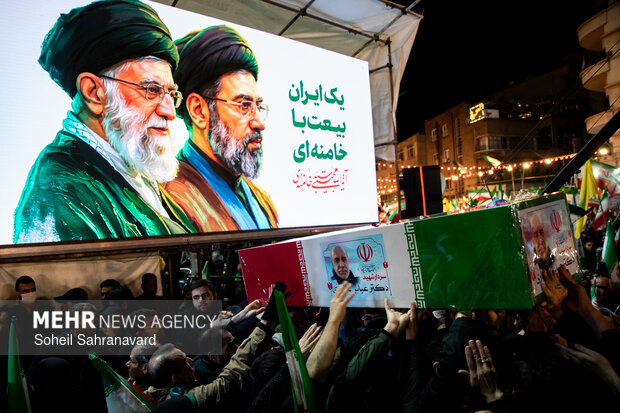 مراسم وداع با پیکر مطهر سردار رشید اسلام سرلشکر شهید مجید خادمی