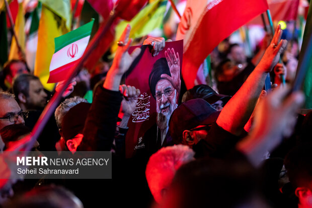 مراسم وداع با پیکر مطهر سردار رشید اسلام سرلشکر شهید مجید خادمی