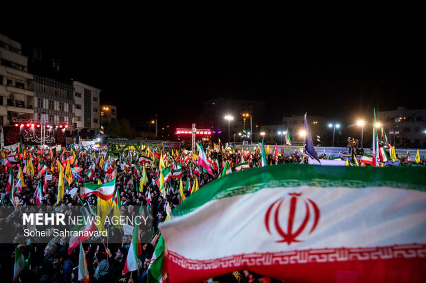 مراسم وداع با پیکر مطهر سردار رشید اسلام سرلشکر شهید مجید خادمی