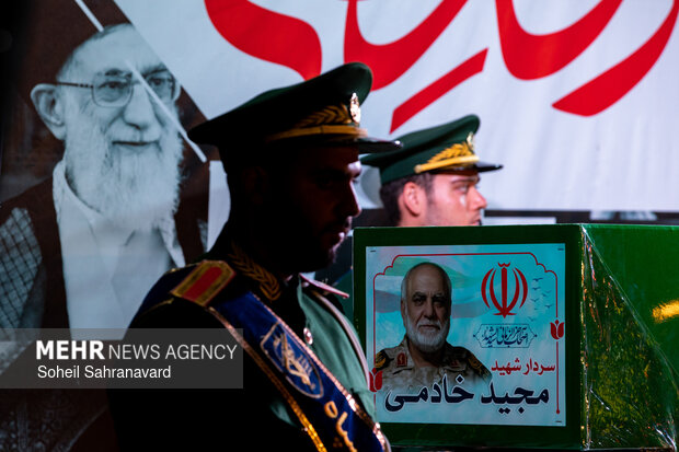 مراسم وداع با پیکر مطهر سردار رشید اسلام سرلشکر شهید مجید خادمی