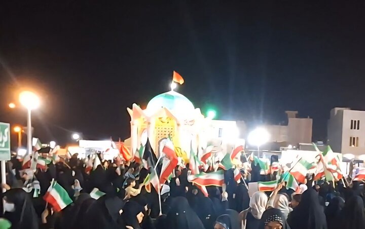 راهپیمایی و تجمع پرشور مردم گناوه در شب اربعین قائد شهید امت