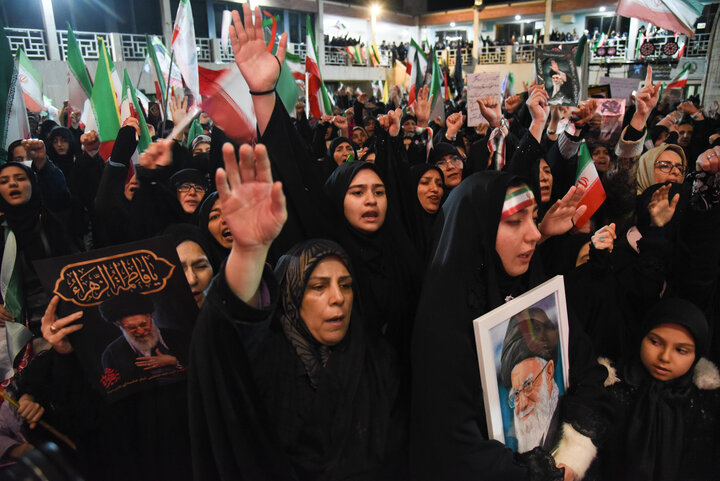 اربعین رهبر شهید در دانشگاه آزاد مشهد