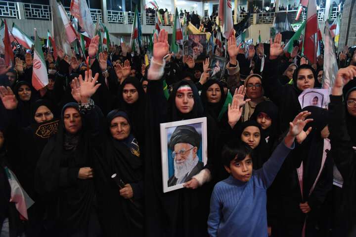 اربعین رهبر شهید در دانشگاه آزاد مشهد