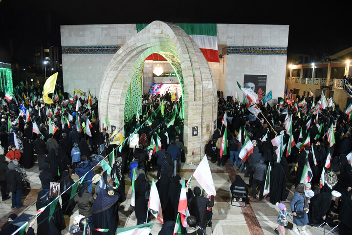 اربعین رهبر شهید در دانشگاه آزاد مشهد