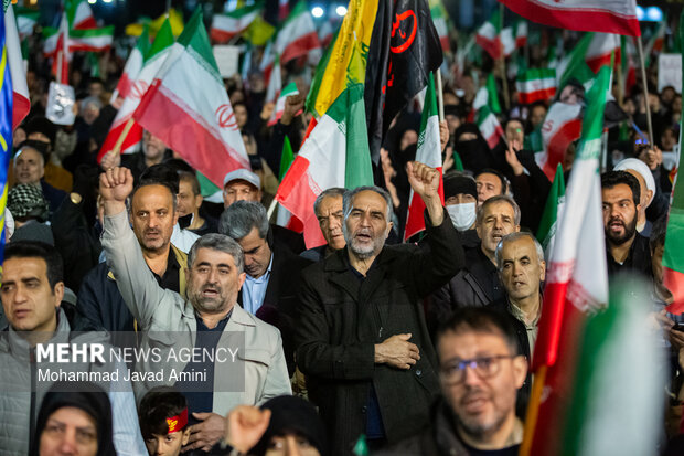 ظهور قدرت نوین جهانی؛ به ایران قوی سلام کنید