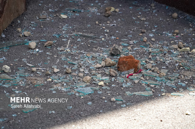 حمله دشمن به دبیرستان آل محمد شیراز