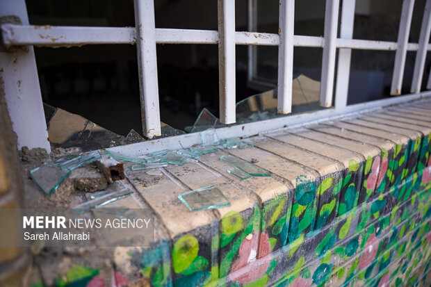 حمله دشمن به دبیرستان آل محمد شیراز