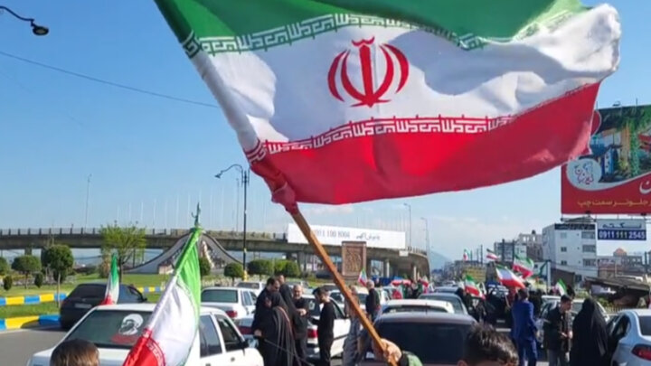 Amol'daki anma töreninden görüntüler