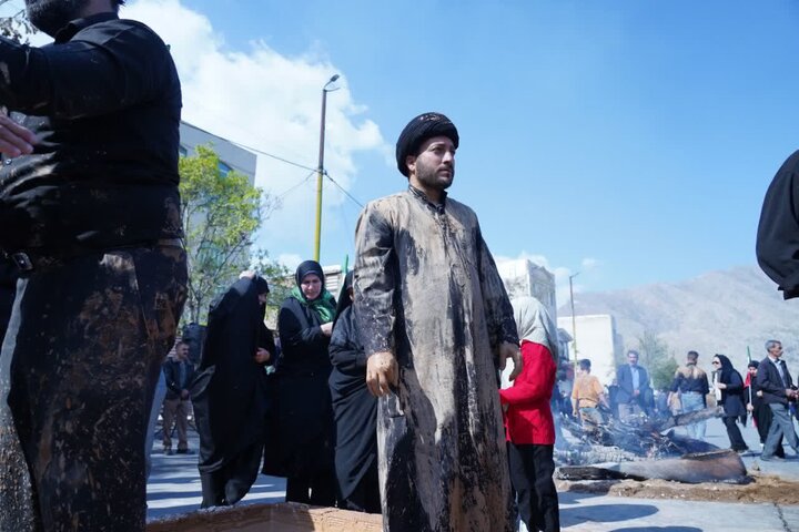 چهل روزی که مثل چهل سال گذشت؛ «گِلمالی» و «چمری» در سوگ قائد شهید
