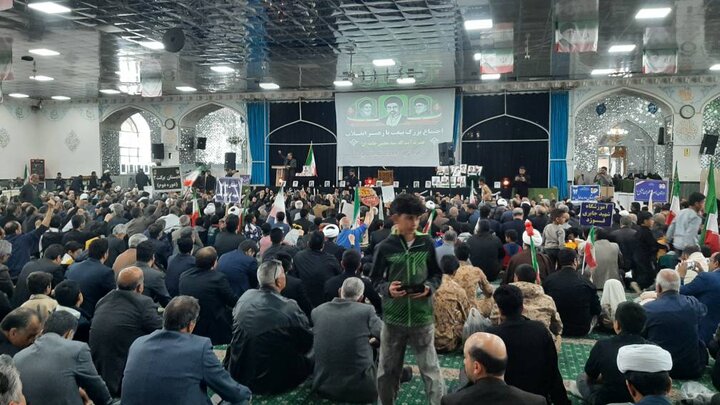 اجتماع بزرگ بیعت با رهبر انقلاب در کاشمر 