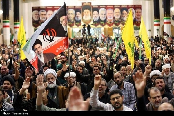 VIDEO: Mourning Leader's martyrdom in Hazrat Masoumeh shrine