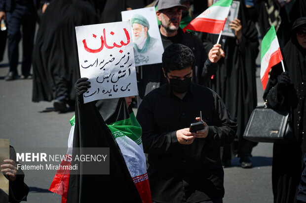 تهران در سوگ چهلمین روز شهادت رهبر شهید انقلاب اسلامی