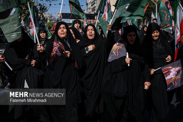 تهران در سوگ چهلمین روز شهادت رهبر شهید انقلاب اسلامی