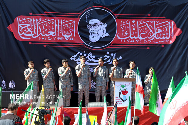 مراسم عزاداری چهلمین روز شهادت رهبر انقلاب در همدان
