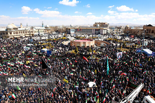 مراسم عزاداری چهلمین روز شهادت رهبر انقلاب در همدان