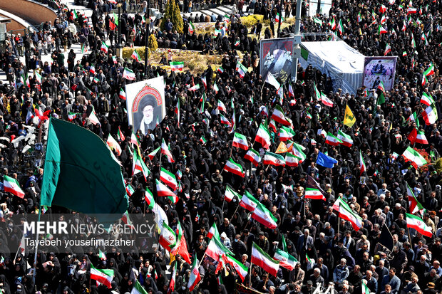 مراسم عزاداری چهلمین روز شهادت رهبر انقلاب در همدان