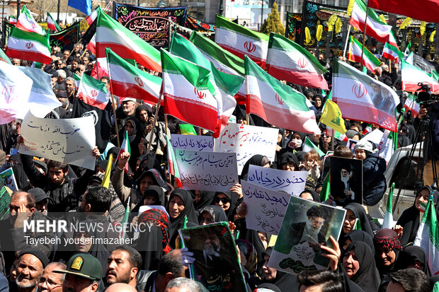 مراسم عزاداری چهلمین روز شهادت رهبر انقلاب در همدان