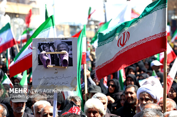 مراسم عزاداری چهلمین روز شهادت رهبر انقلاب در همدان