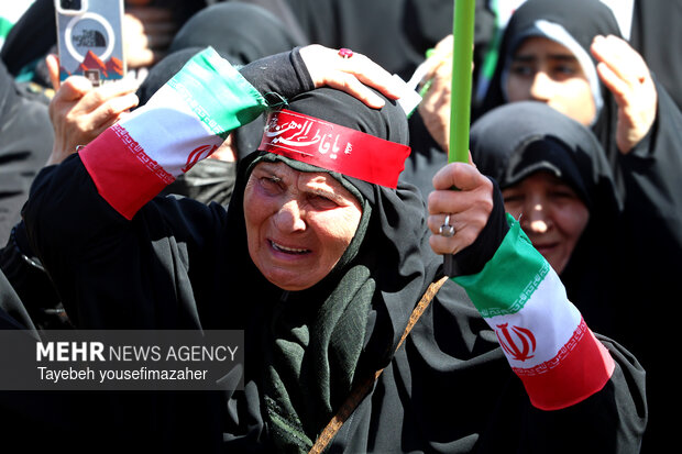 مراسم عزاداری چهلمین روز شهادت رهبر انقلاب در همدان