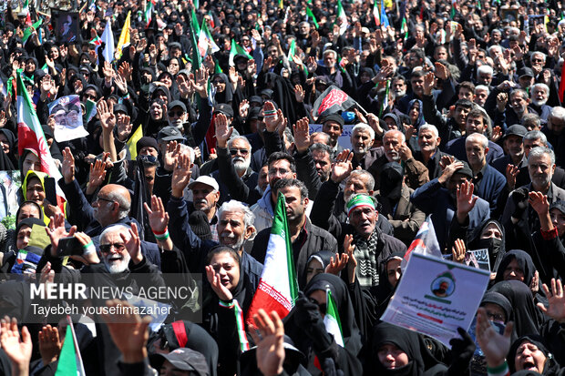 مراسم عزاداری چهلمین روز شهادت رهبر انقلاب در همدان