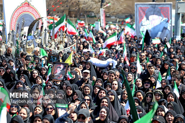 مراسم عزاداری چهلمین روز شهادت رهبر انقلاب در همدان