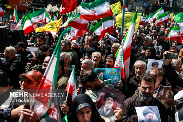 تهران در سوگ چهلمین روز شهادت رهبر شهید انقلاب اسلامی