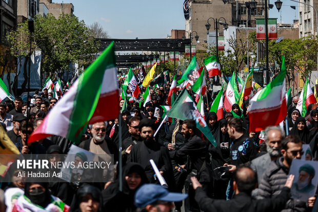 تهران در سوگ چهلمین روز شهادت رهبر شهید انقلاب اسلامی