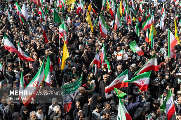 تهران در سوگ چهلمین روز شهادت رهبر شهید انقلاب اسلامی