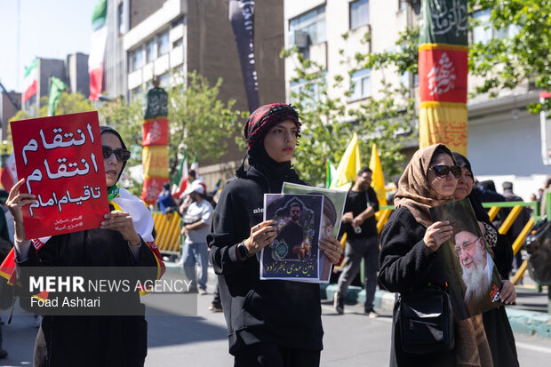 تهران در سوگ چهلمین روز شهادت رهبر شهید انقلاب اسلامی