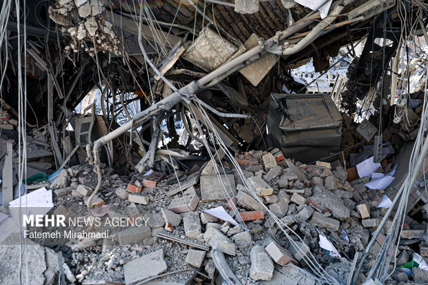 آثار تجاوز به دانشگاه صنعتي شريف