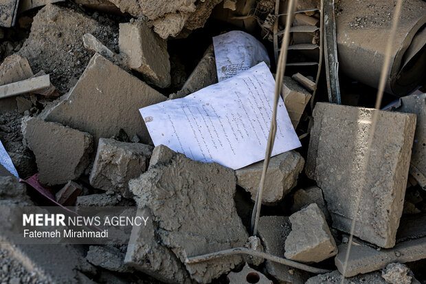 آثار تجاوز به دانشگاه صنعتي شريف