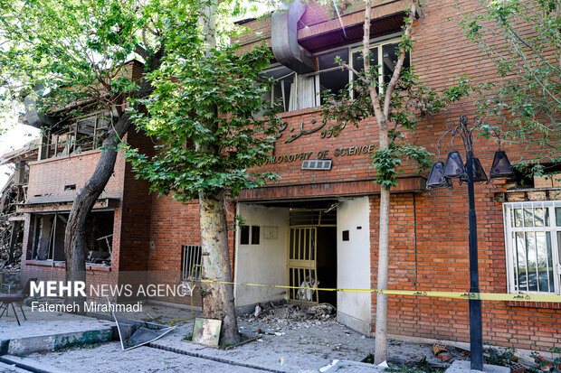 آثار تجاوز به دانشگاه صنعتي شريف