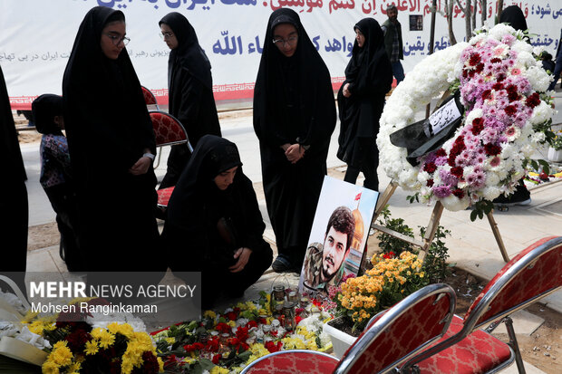 وداع با پیکر شهدای حملات صهیونی-آمریکایی