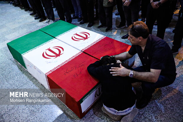 وداع با پیکر شهدای حملات صهیونی-آمریکایی