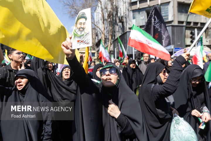 تهران در سوگ چهلمین روز شهادت رهبر شهید انقلاب اسلامی