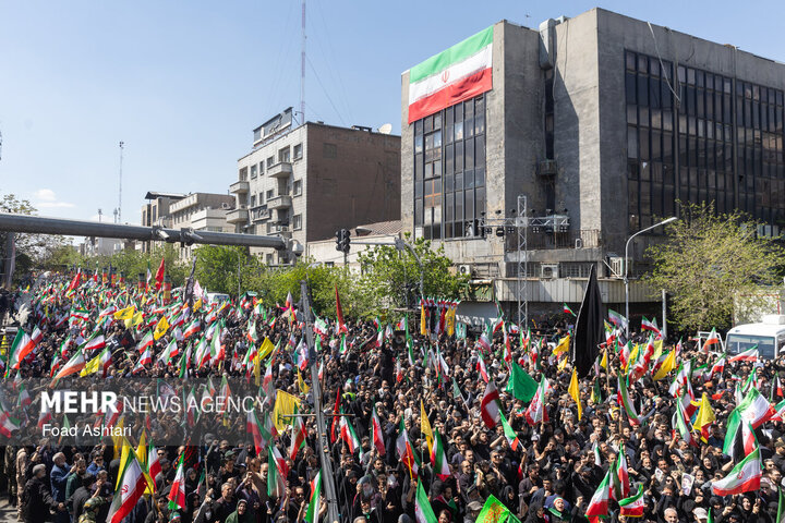 تهران در سوگ چهلمین روز شهادت رهبر شهید انقلاب اسلامی