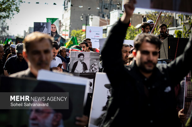 تهران در سوگ چهلمین روز شهادت رهبر شهید انقلاب اسلامی