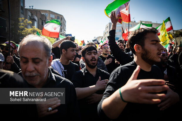 تهران در سوگ چهلمین روز شهادت رهبر شهید انقلاب اسلامی