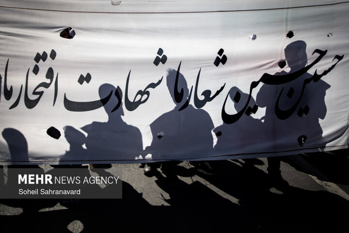 تهران در سوگ چهلمین روز شهادت رهبر شهید انقلاب اسلامی