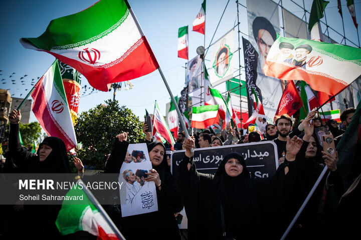 تهران در سوگ چهلمین روز شهادت رهبر شهید انقلاب اسلامی