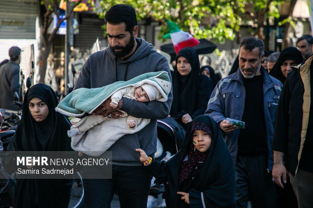 سربازان کالسکه سوار