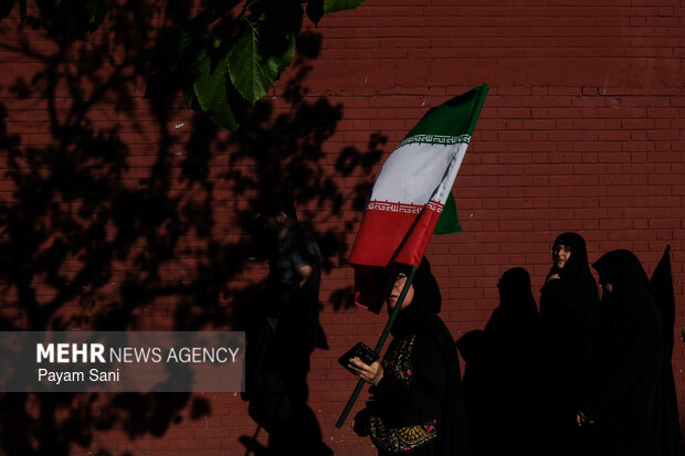 تهران در سوگ چهلمین روز شهادت رهبر شهید انقلاب اسلامی