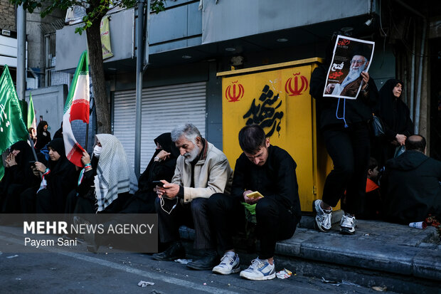 تهران در سوگ چهلمین روز شهادت رهبر شهید انقلاب اسلامی