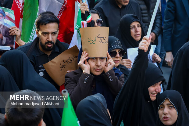 تهران در سوگ چهلمین روز شهادت رهبر شهید انقلاب اسلامی