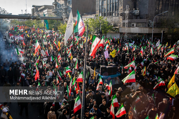 تهران در سوگ چهلمین روز شهادت رهبر شهید انقلاب اسلامی