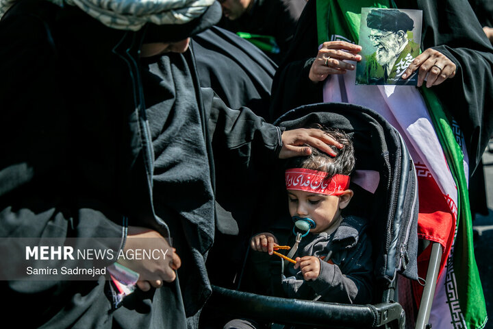 اربعین رهبر شهید ایران، از جنس مقاومت مردم «کشور دوست»