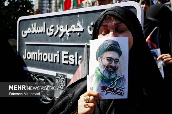 مراسم عزاداری چهلمین روز شهادت رهبر انقلاب در تهران