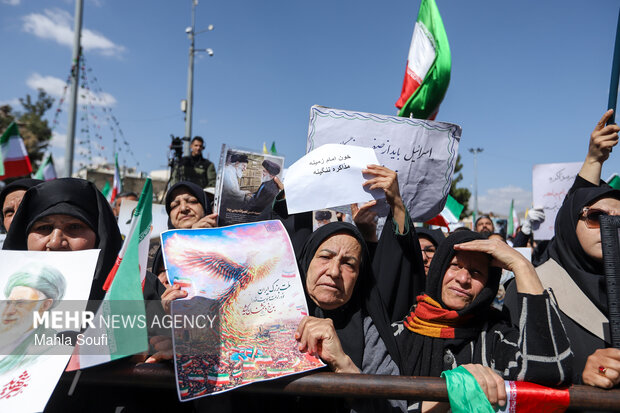 مراسم اربعین رهبر شهید انقلاب در اراک
