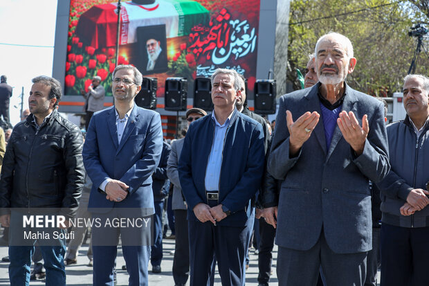 مراسم اربعین رهبر شهید انقلاب در اراک
